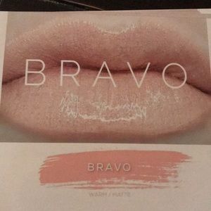 LipSense Bravo, Glossy Gloss, Oooops Remover